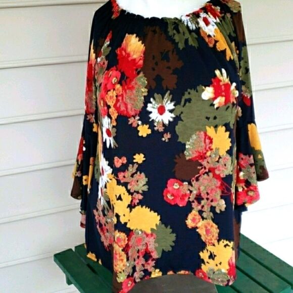 Paisley Grace women's Boutique top size small - Picture 8 of 10